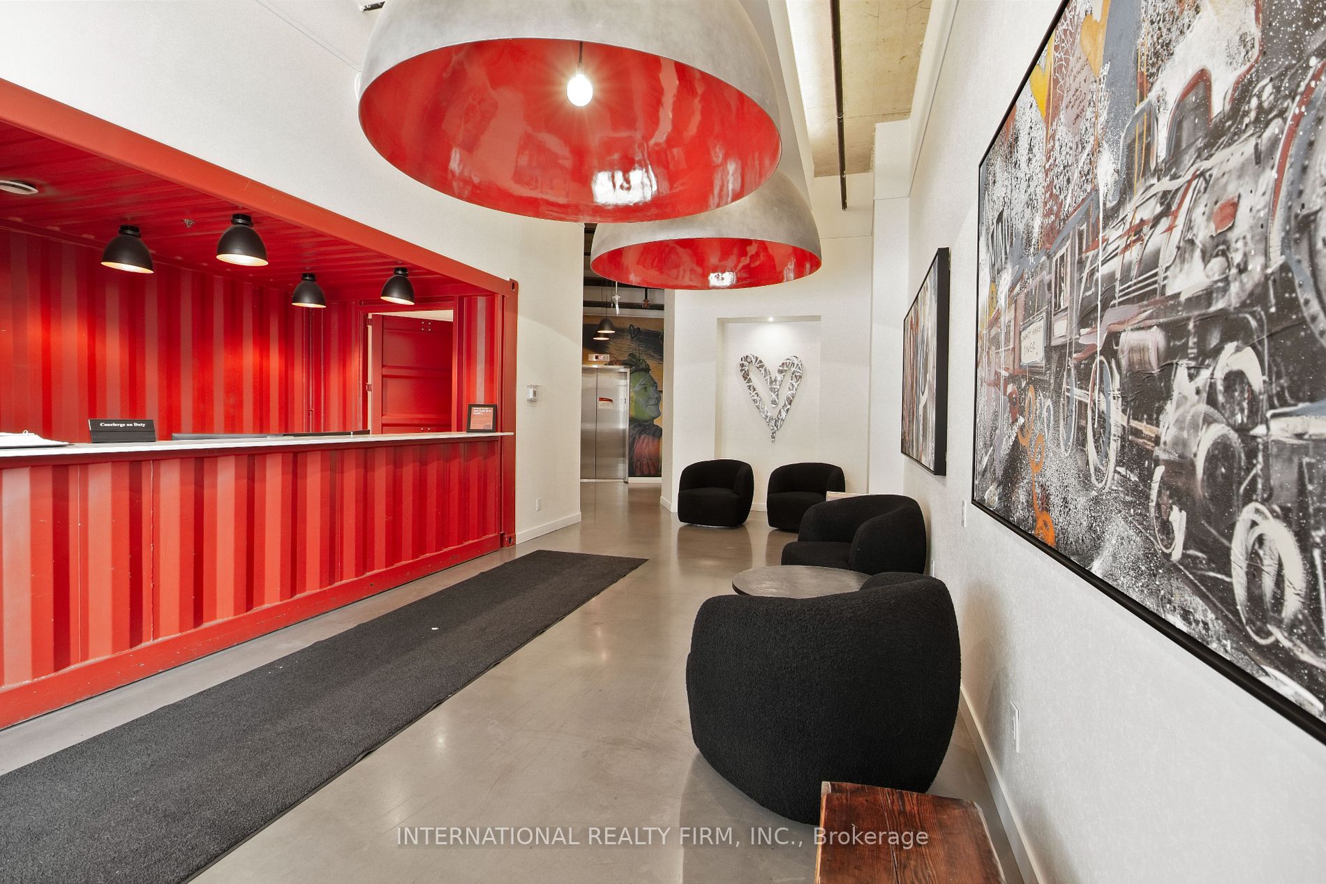 135 East Liberty St, #806
