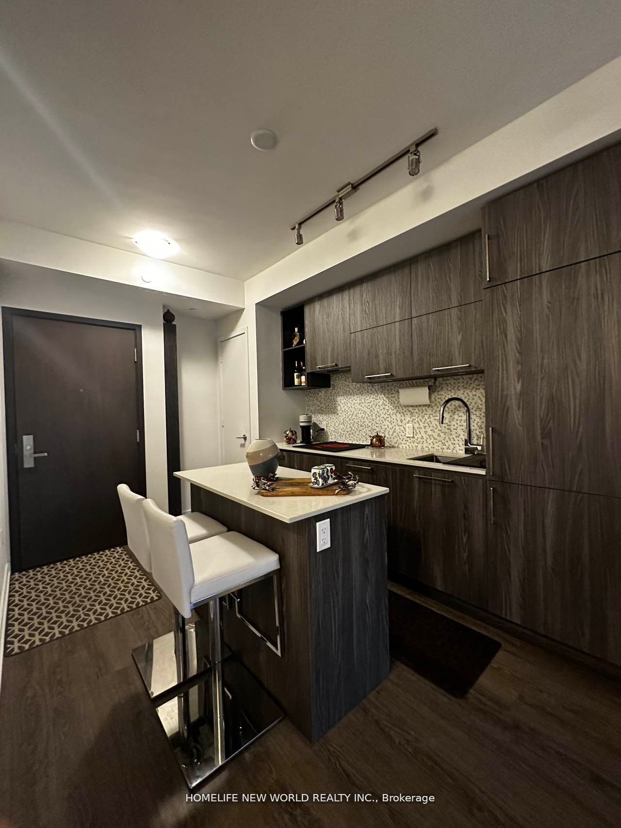 1 Yorkville Ave, #3507