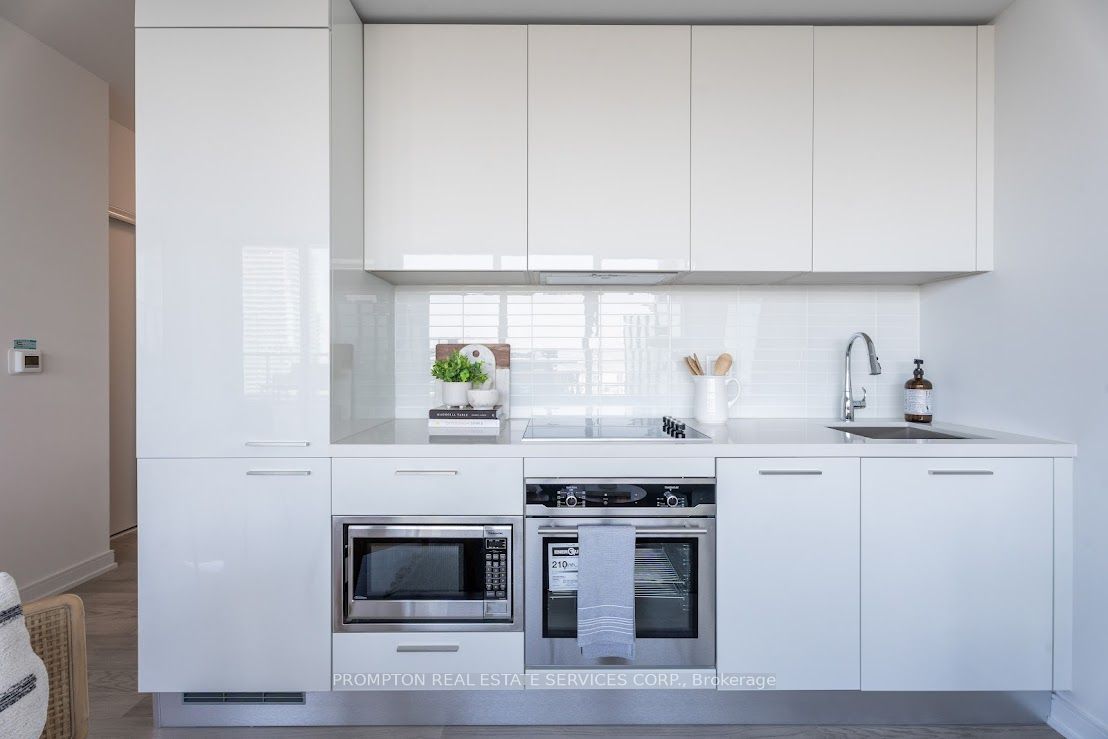 3 Gloucester St, #4106