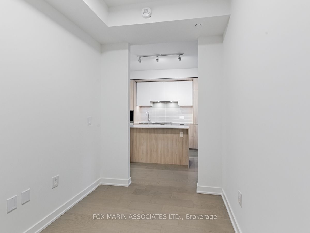 123 Portland Street, #209