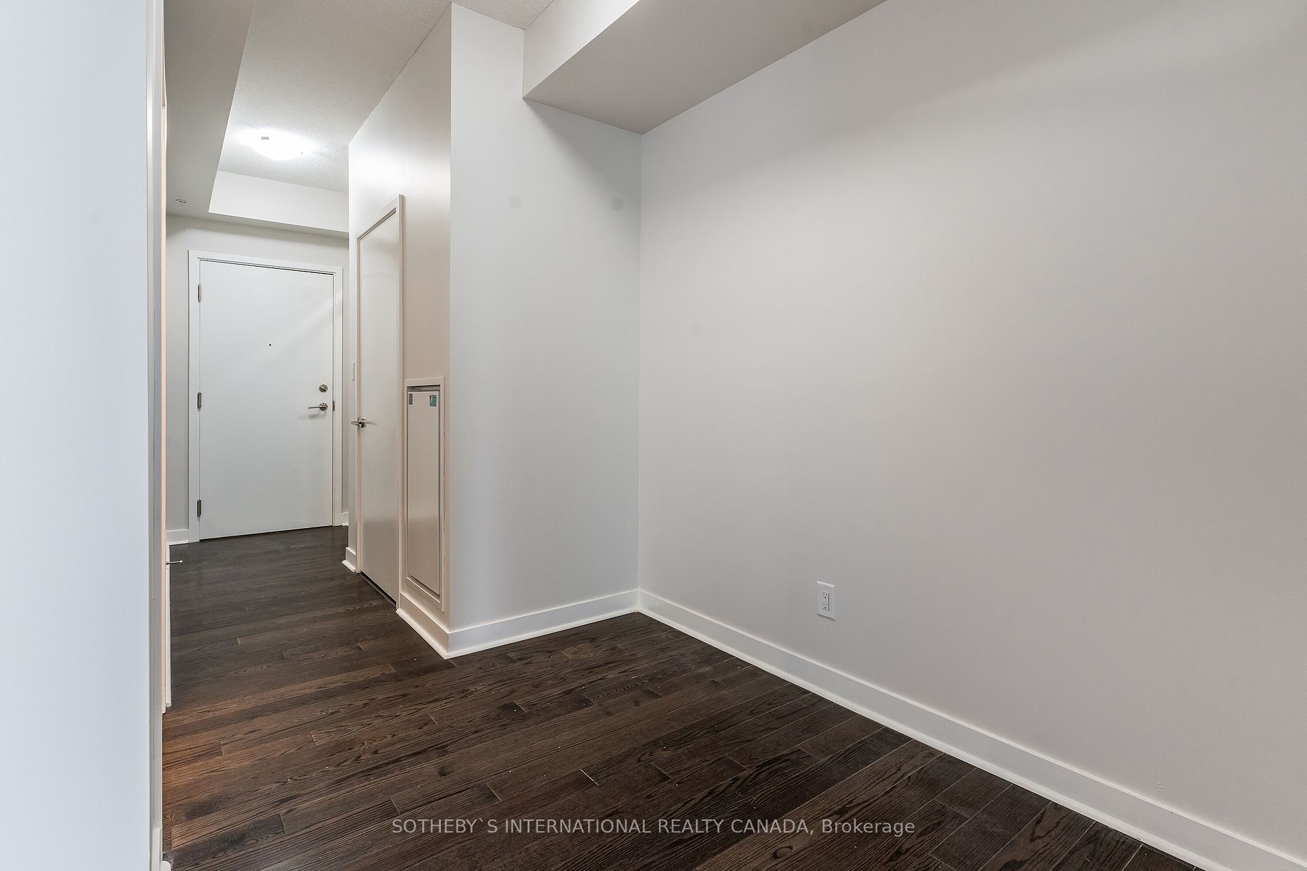 295 Adelaide St W, #2109