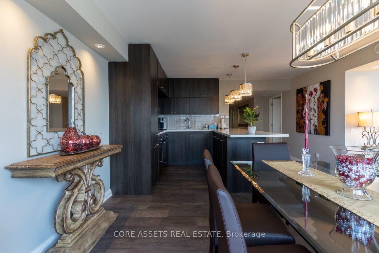 155 Yorkville Ave, #2713