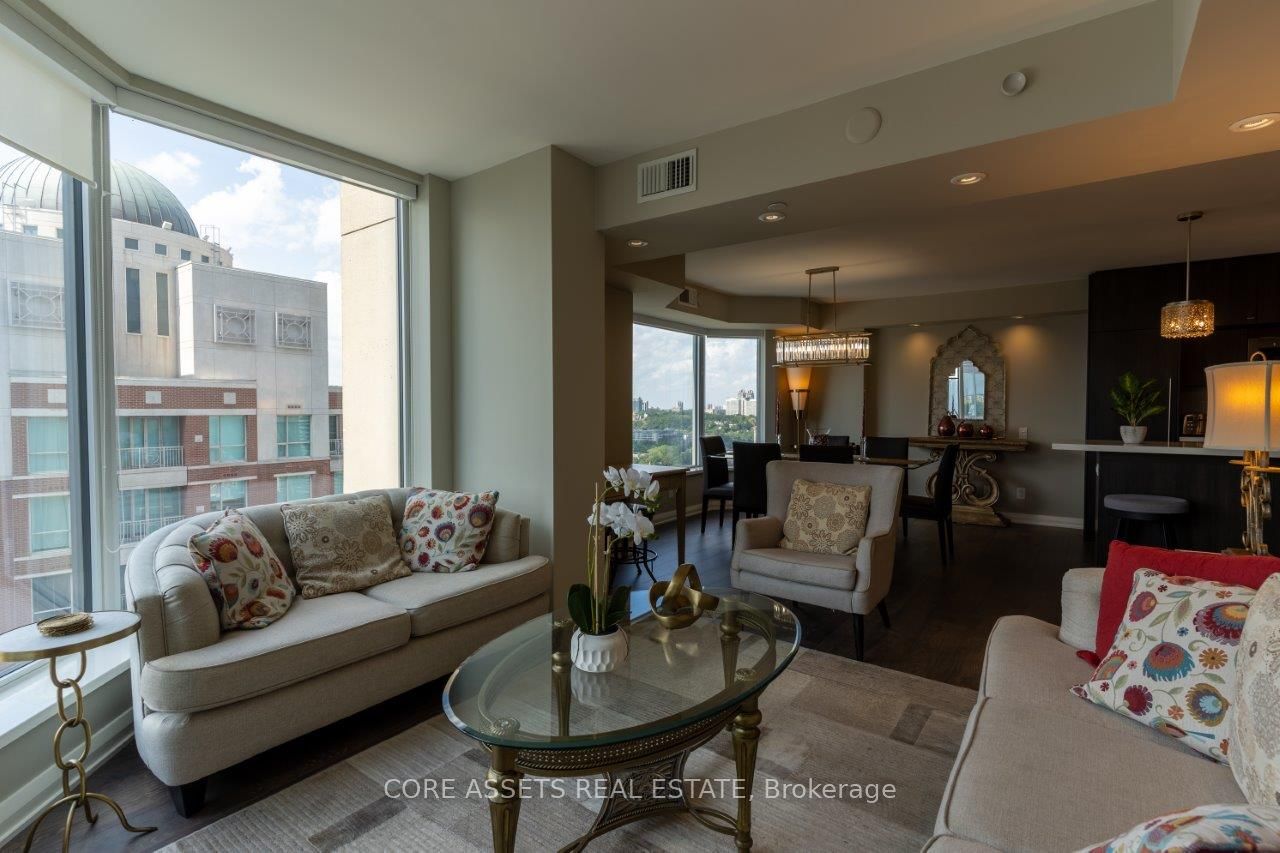 155 Yorkville Ave, #2713