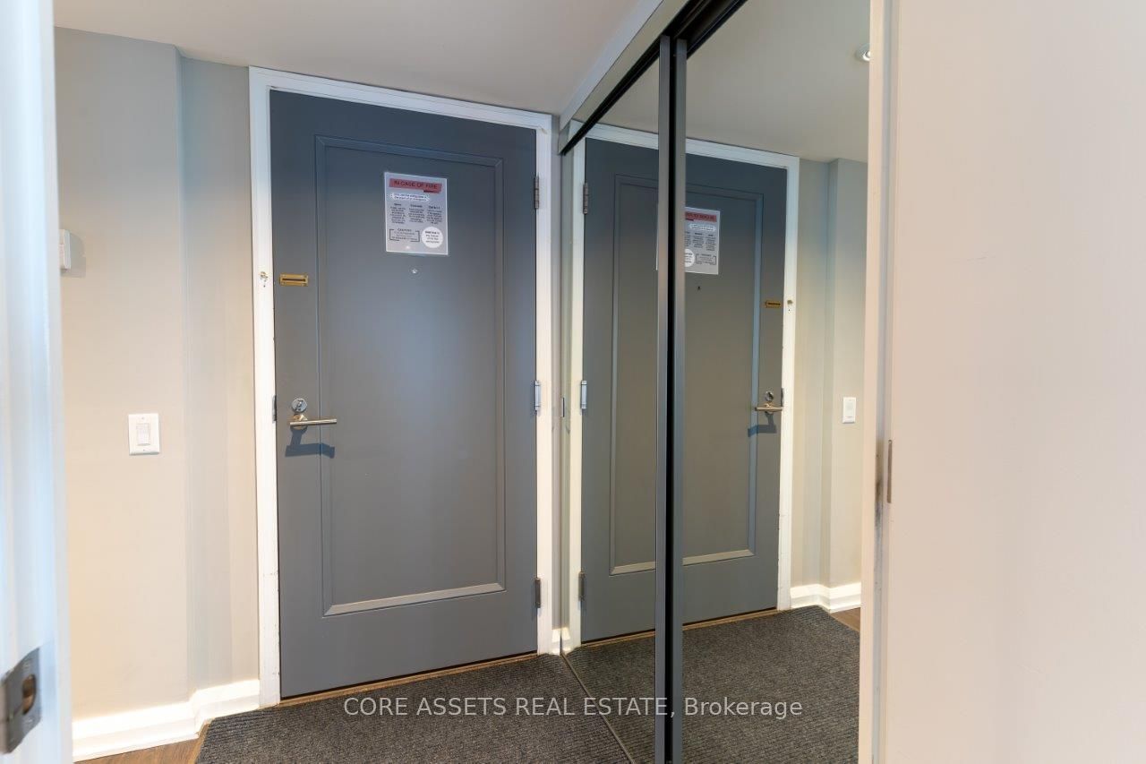 155 Yorkville Ave, #2713