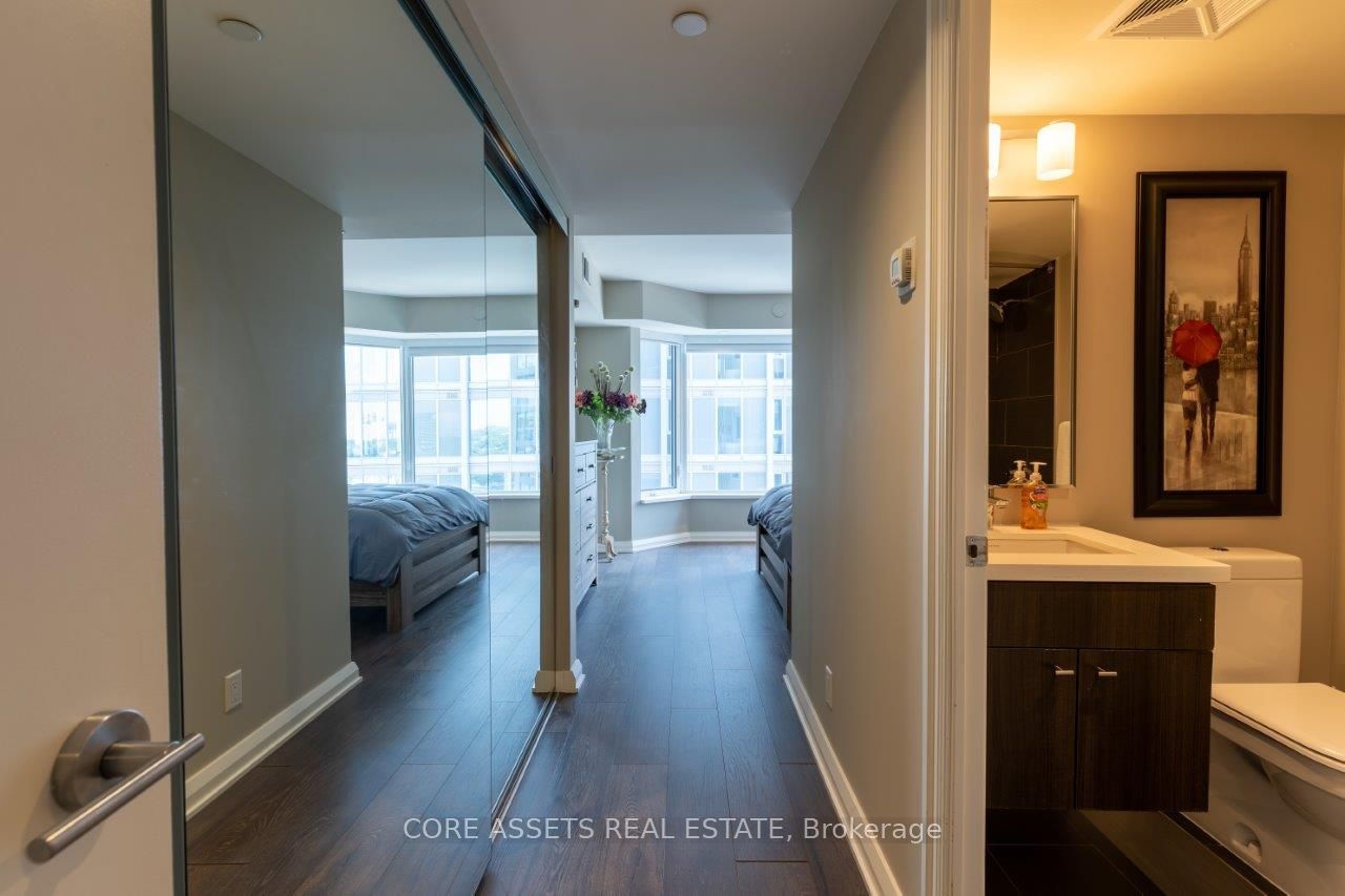 155 Yorkville Ave, #2713