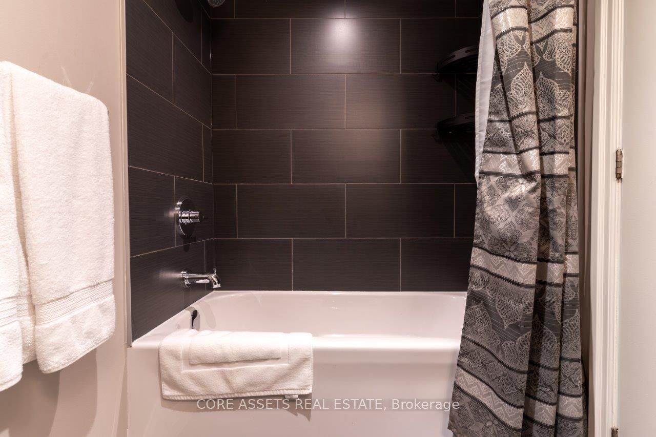 155 Yorkville Ave, #2713