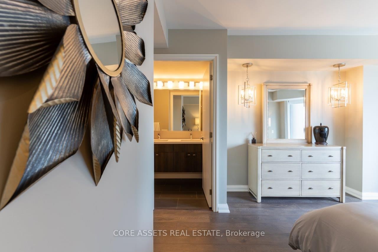 155 Yorkville Ave, #2713