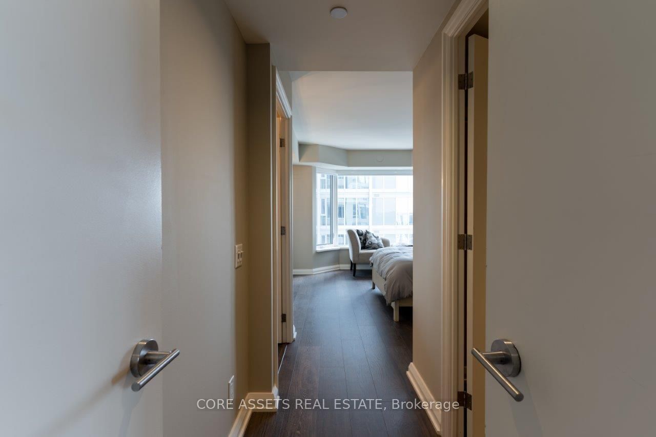 155 Yorkville Ave, #2713