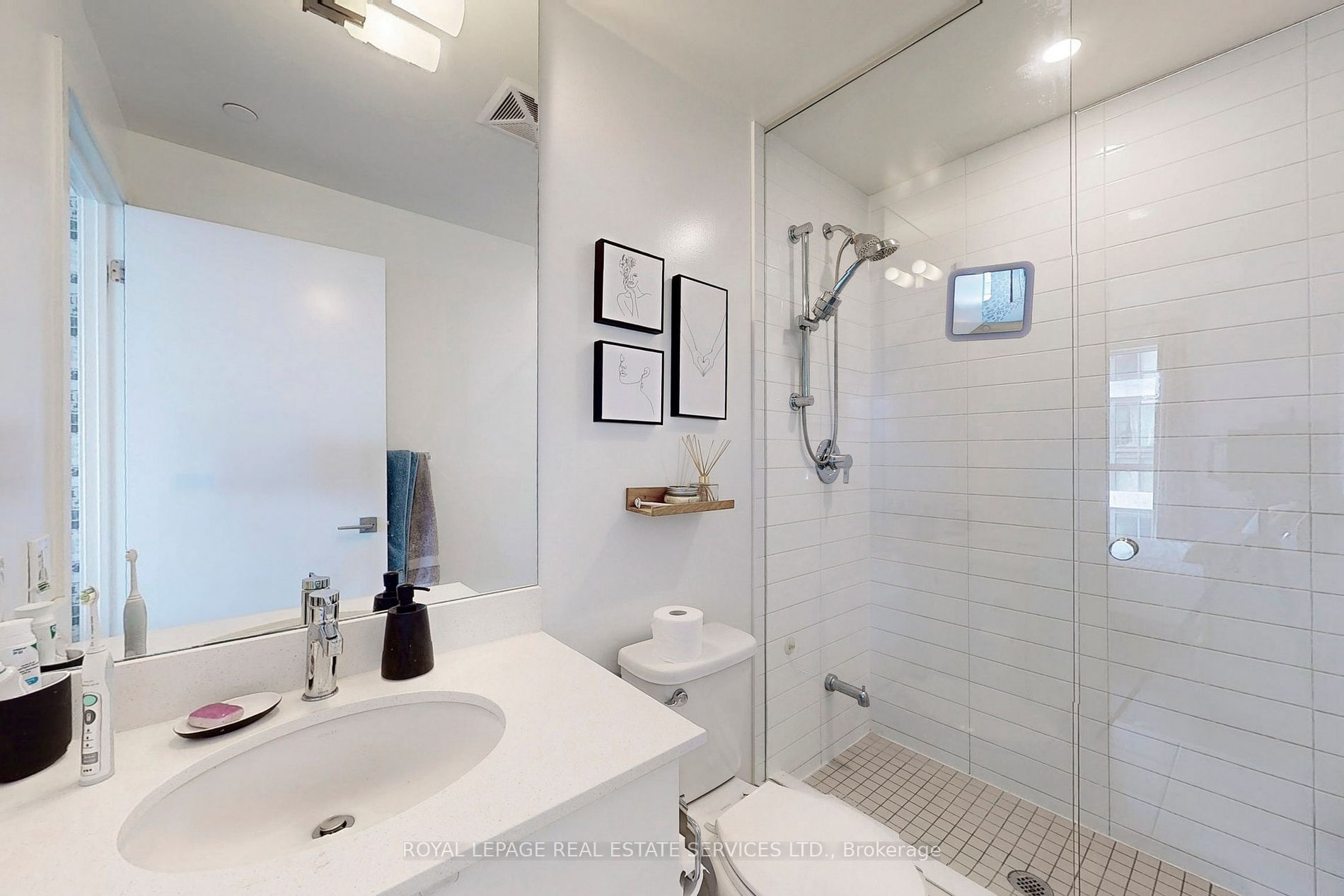 49 East Liberty St, #1802