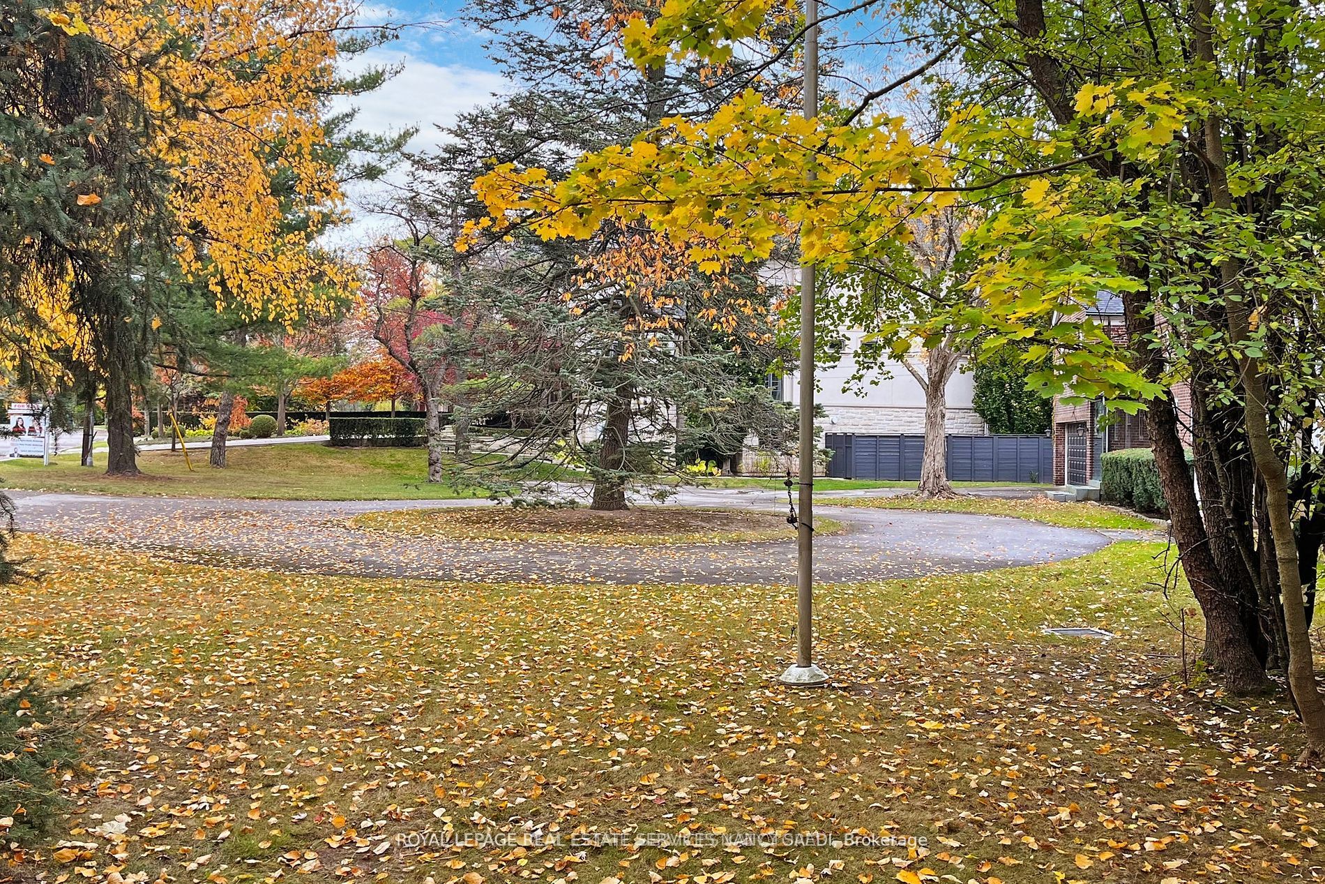 7 Alderbrook Dr
