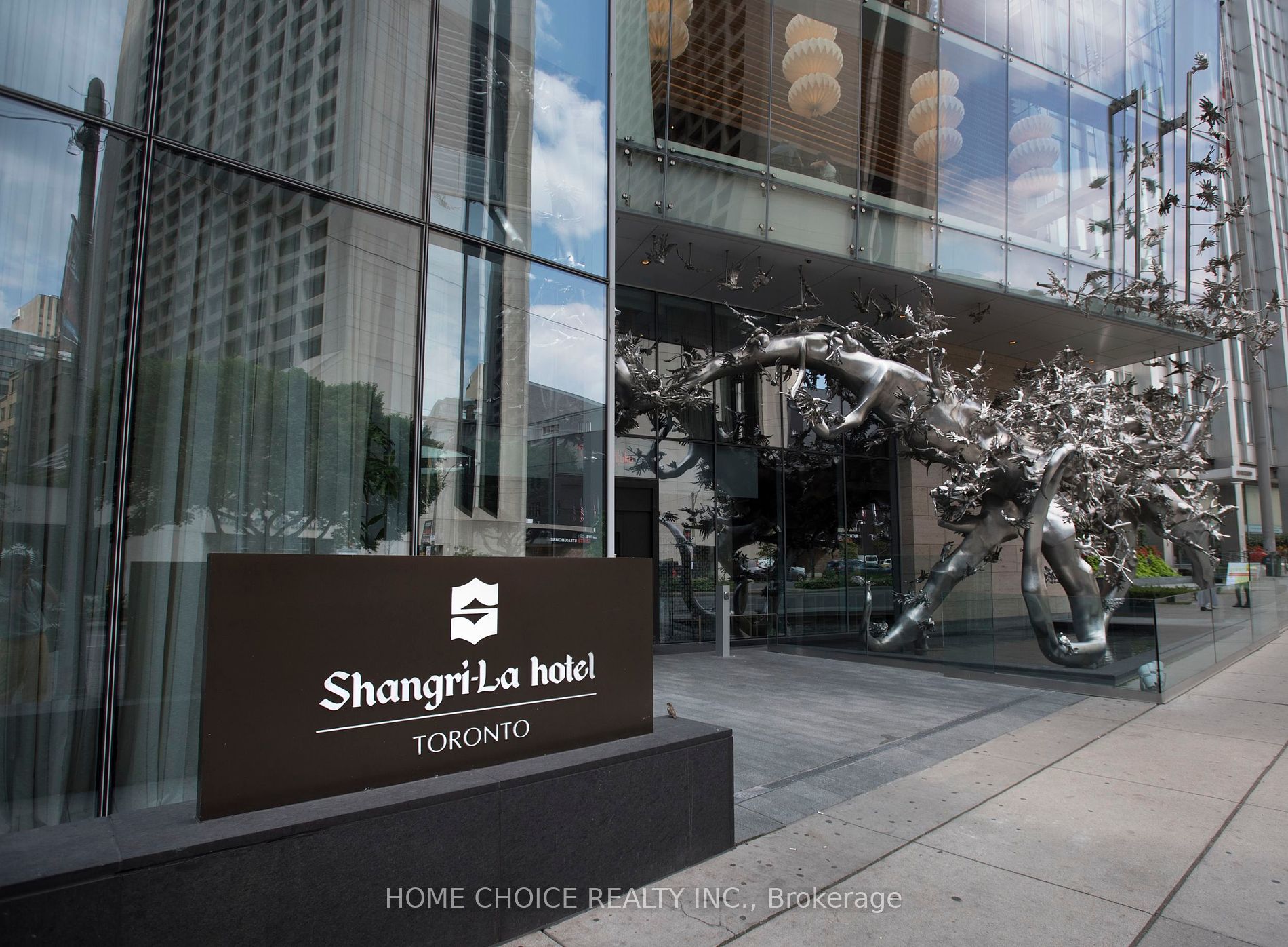 180 University Avenue, #2104