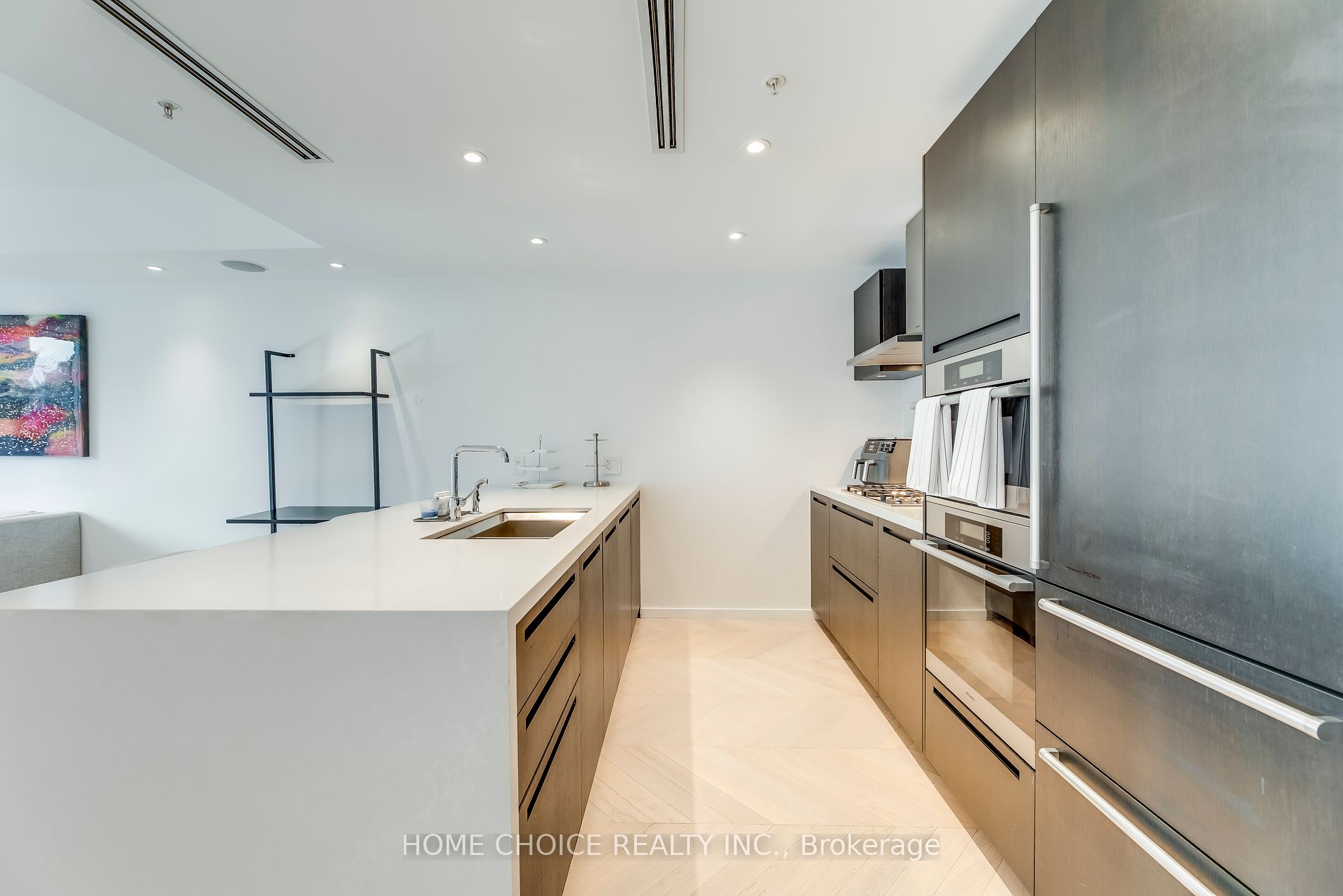180 University Avenue, #2104