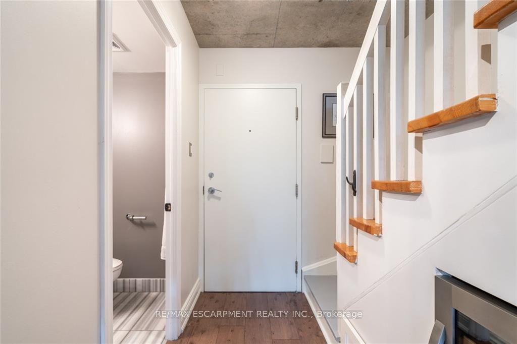 954 King St W, #311