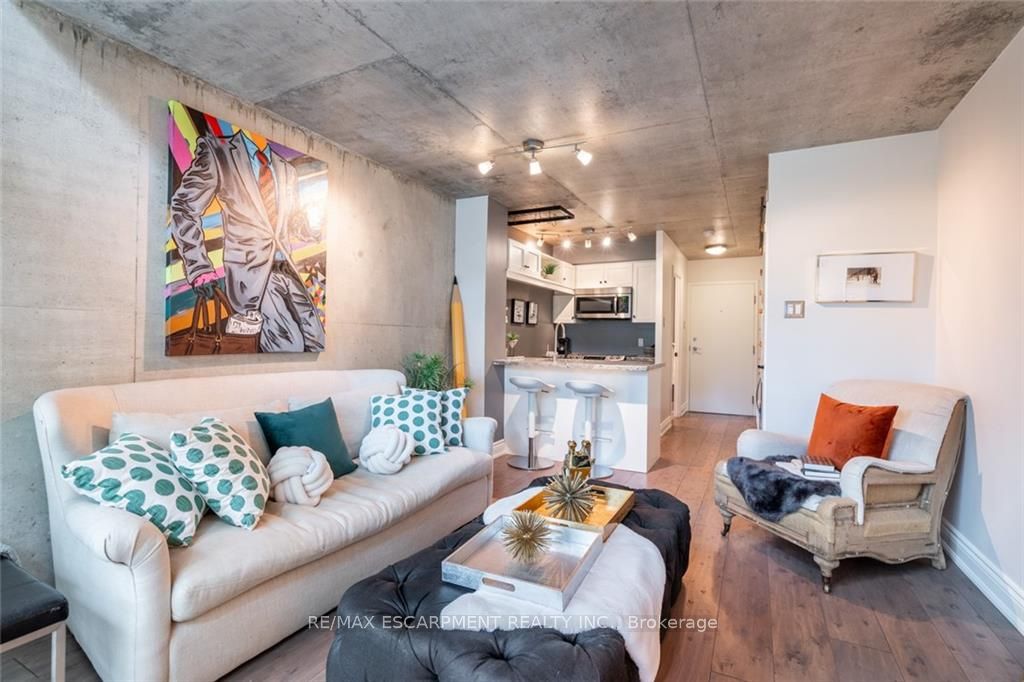 954 King St W, #311