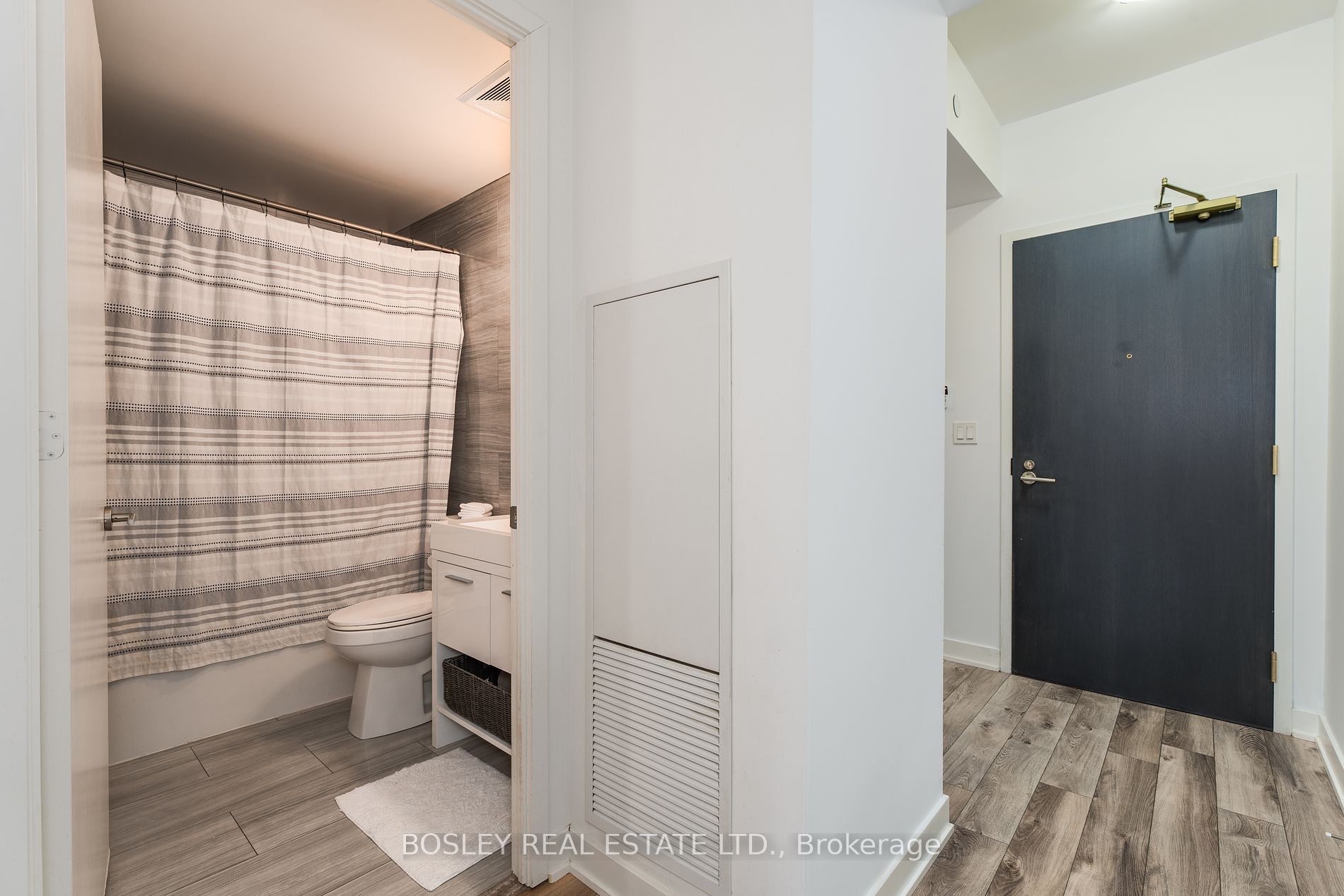 106 Dovercourt Road, #210