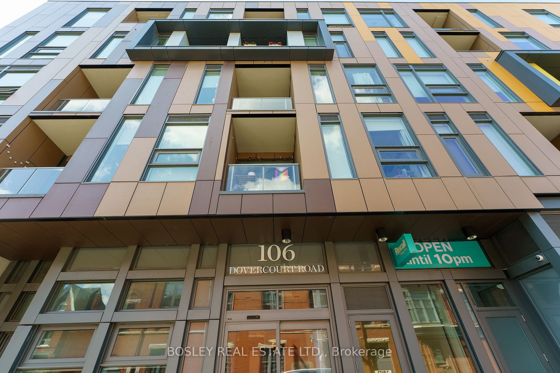 106 Dovercourt Road, #210