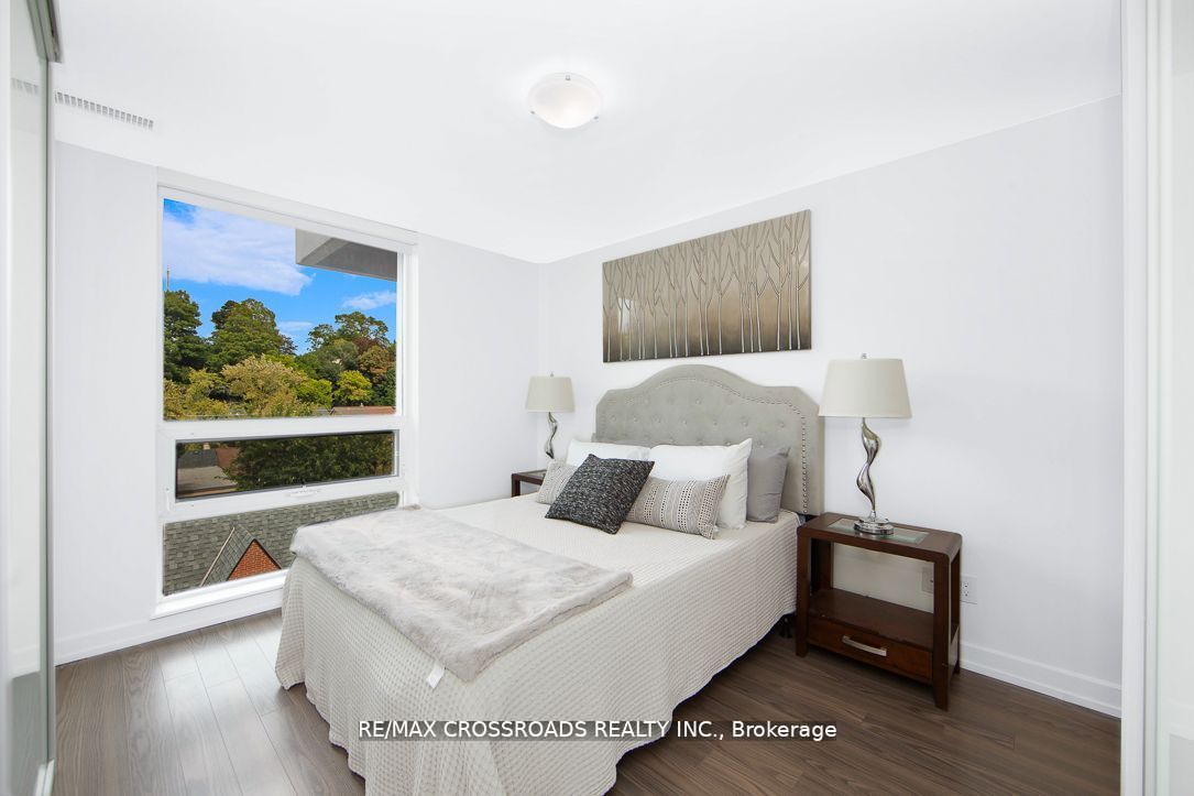 377 Madison Ave, #608