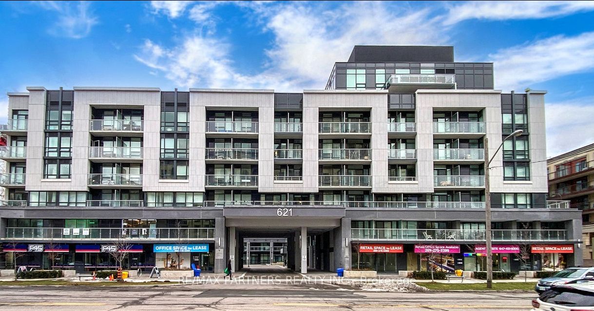 621 Sheppard Ave E, #110