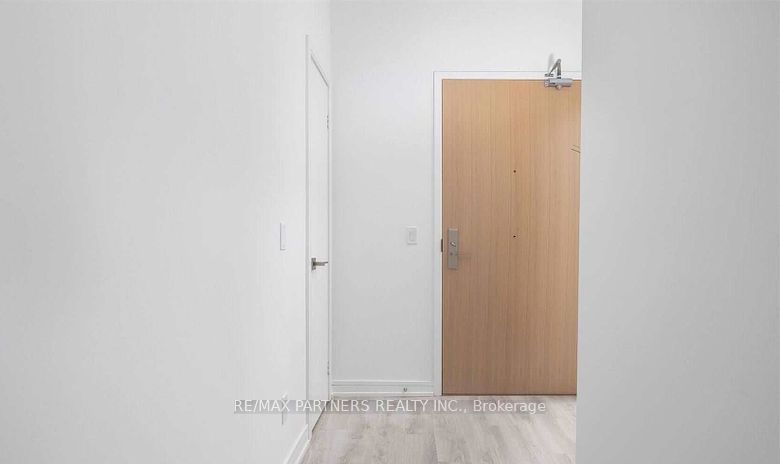 621 Sheppard Ave E, #110