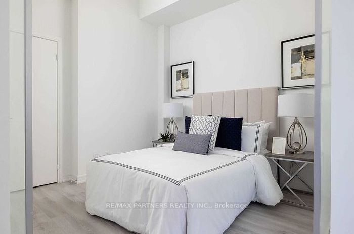 621 Sheppard Ave E, #110