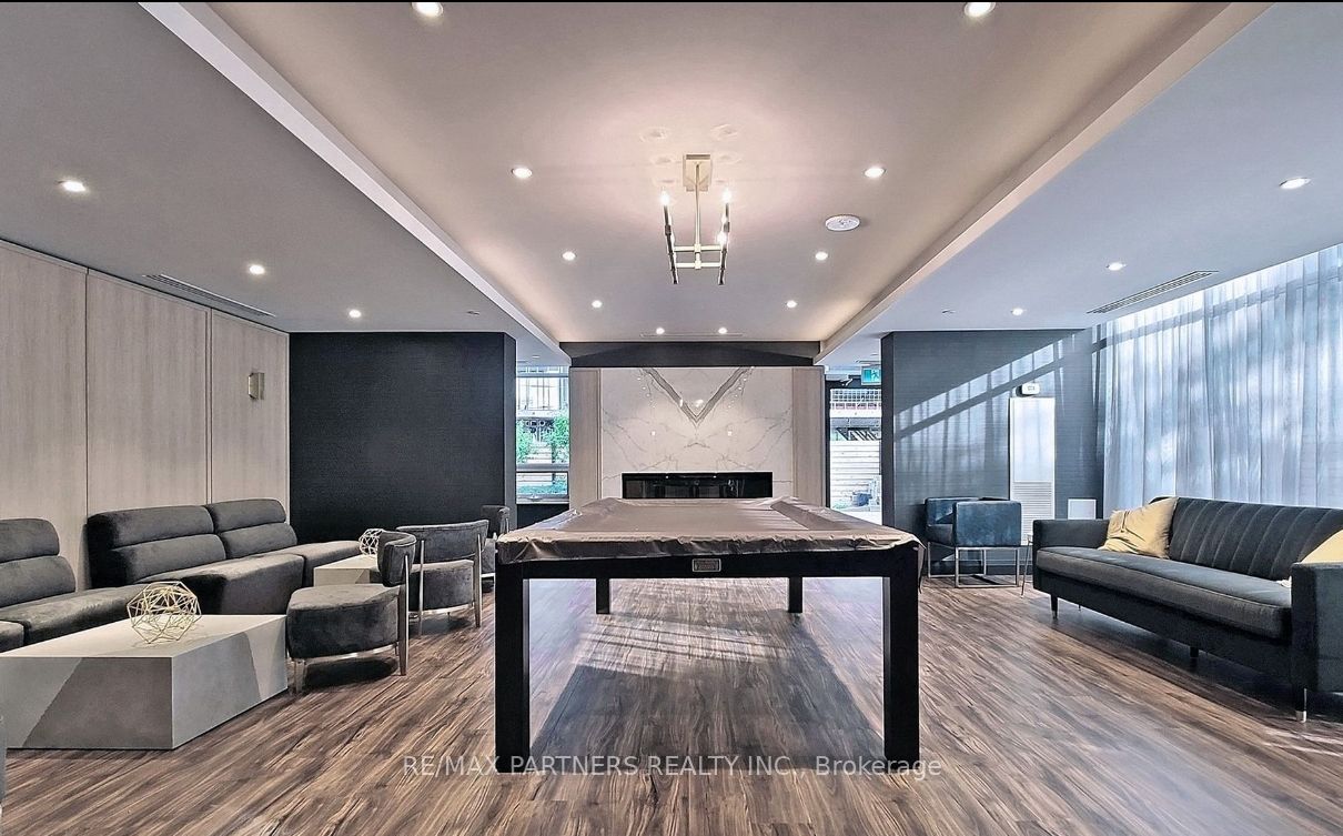 621 Sheppard Ave E, #110