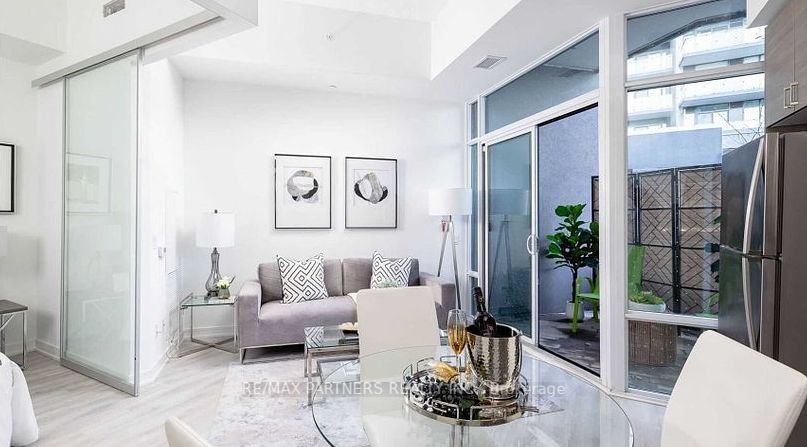 621 Sheppard Ave E, #110