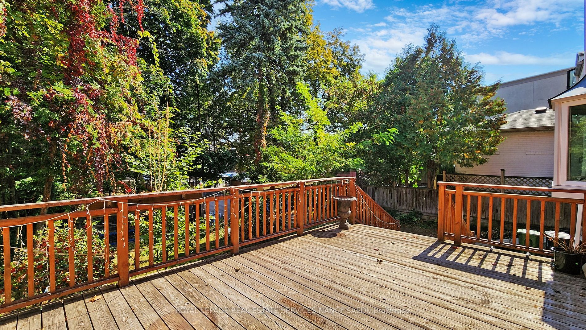 19 Strathgowan Crescent