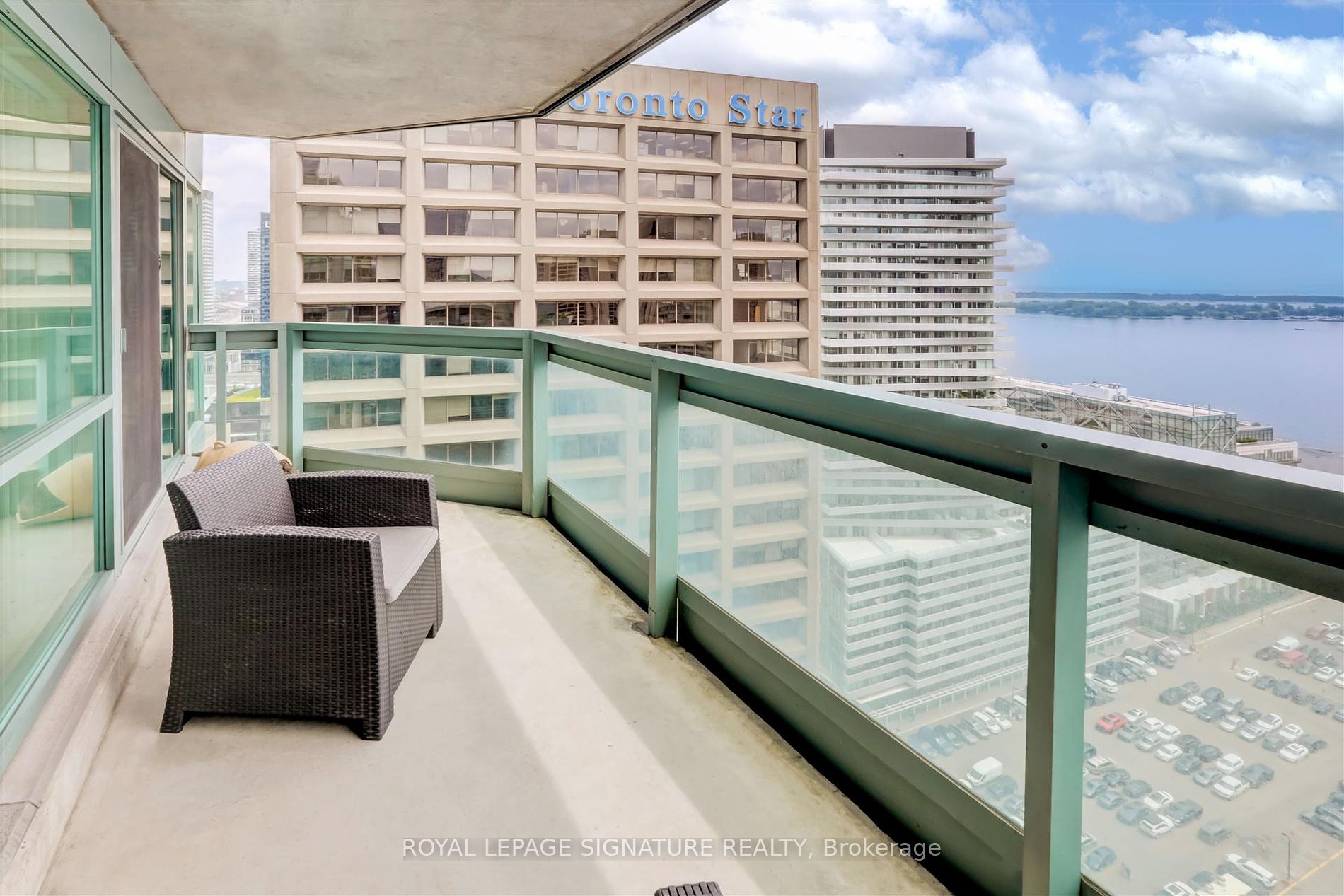 10 Yonge Street #3111
