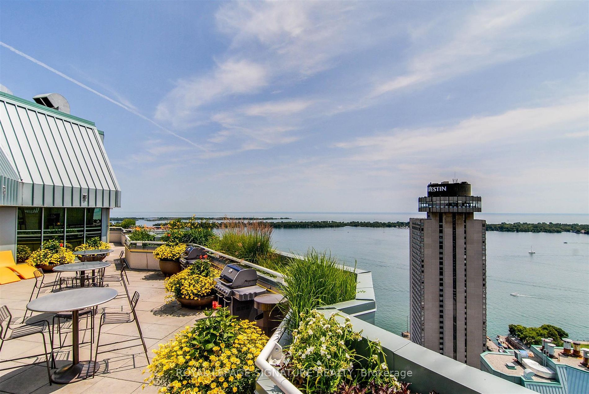 10 Yonge Street #3111