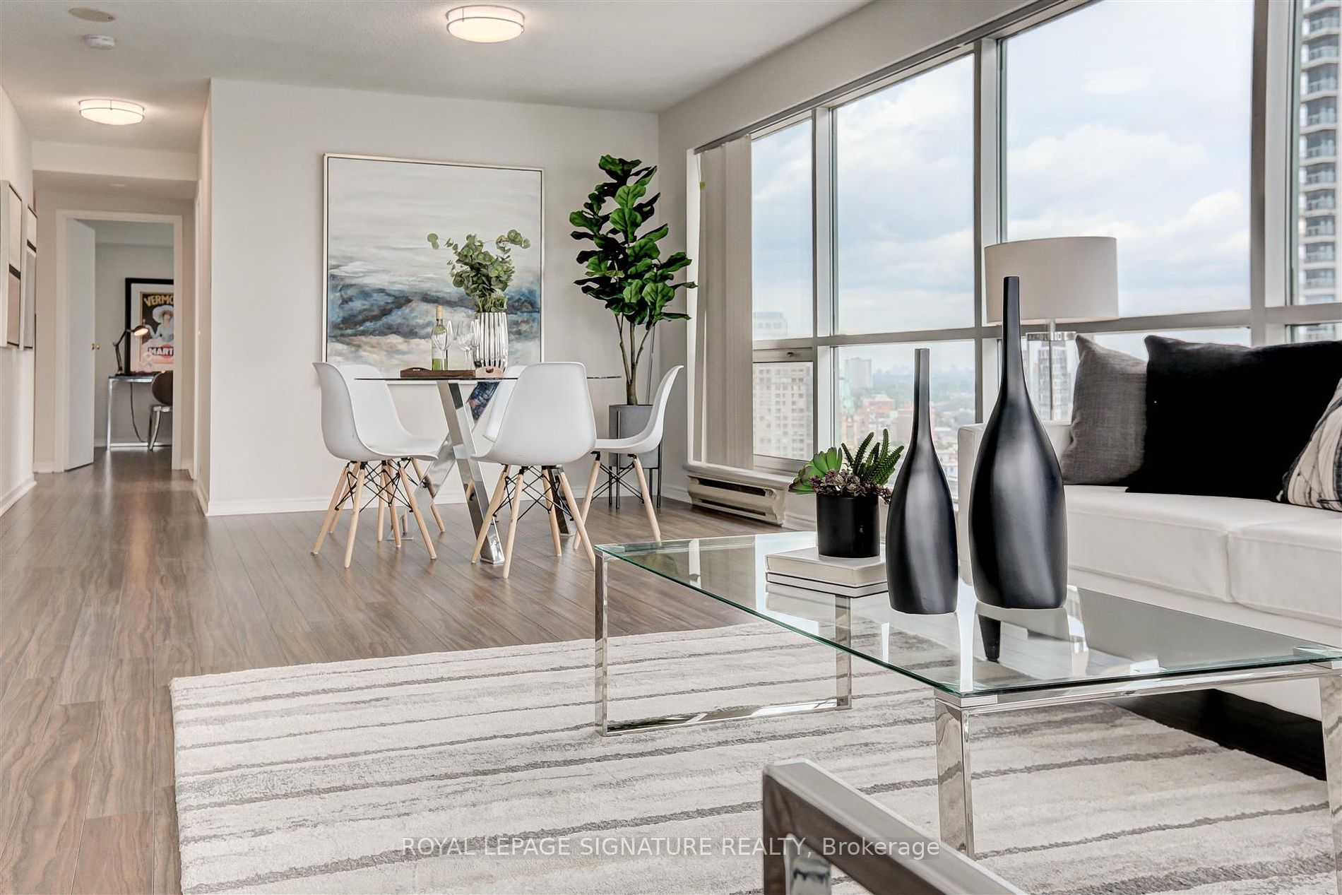 10 Yonge Street #3111