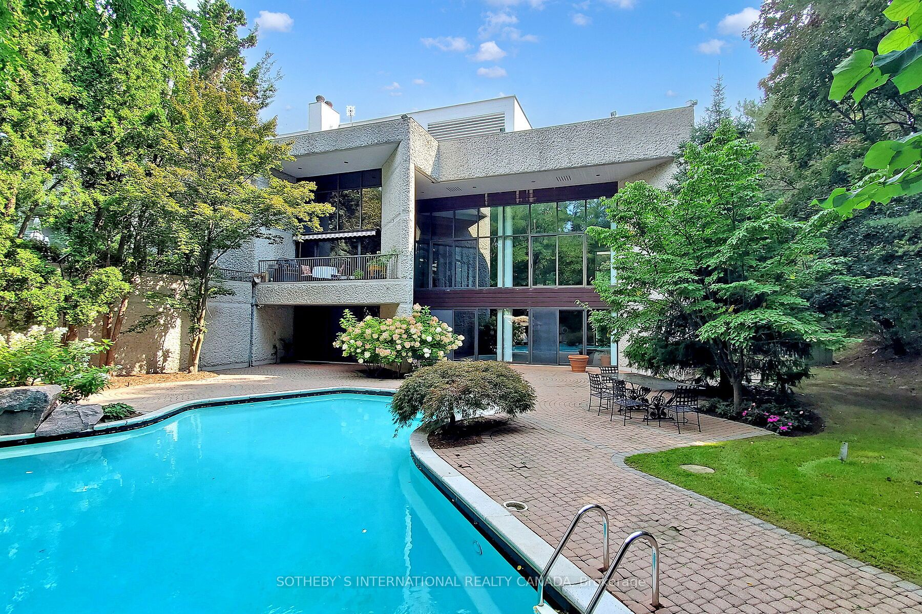30 High Point Road