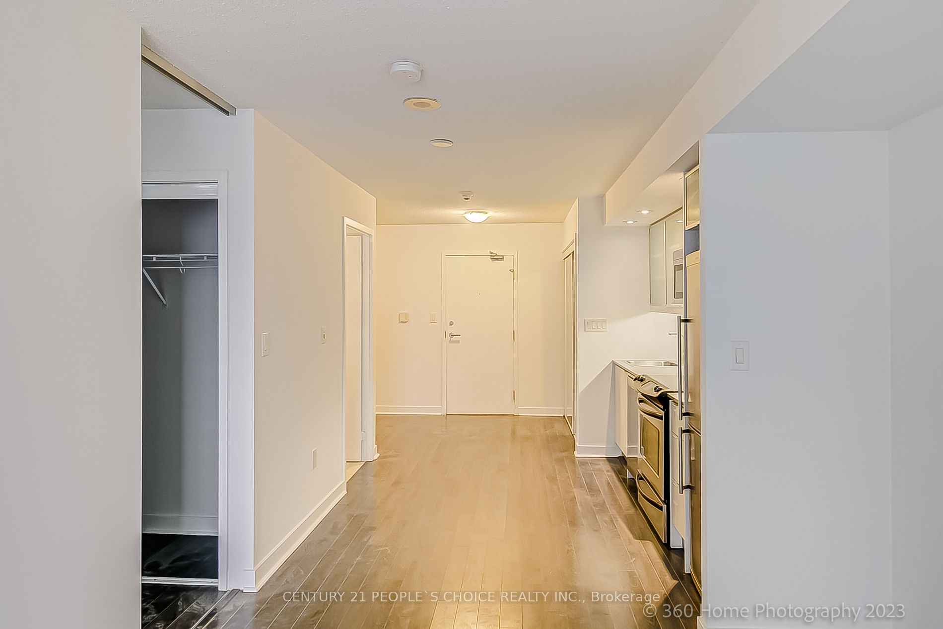 25 Telegram Mews, #3105