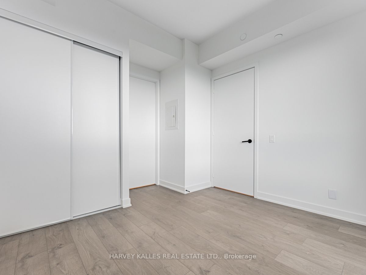 108 Peter Street, #3211