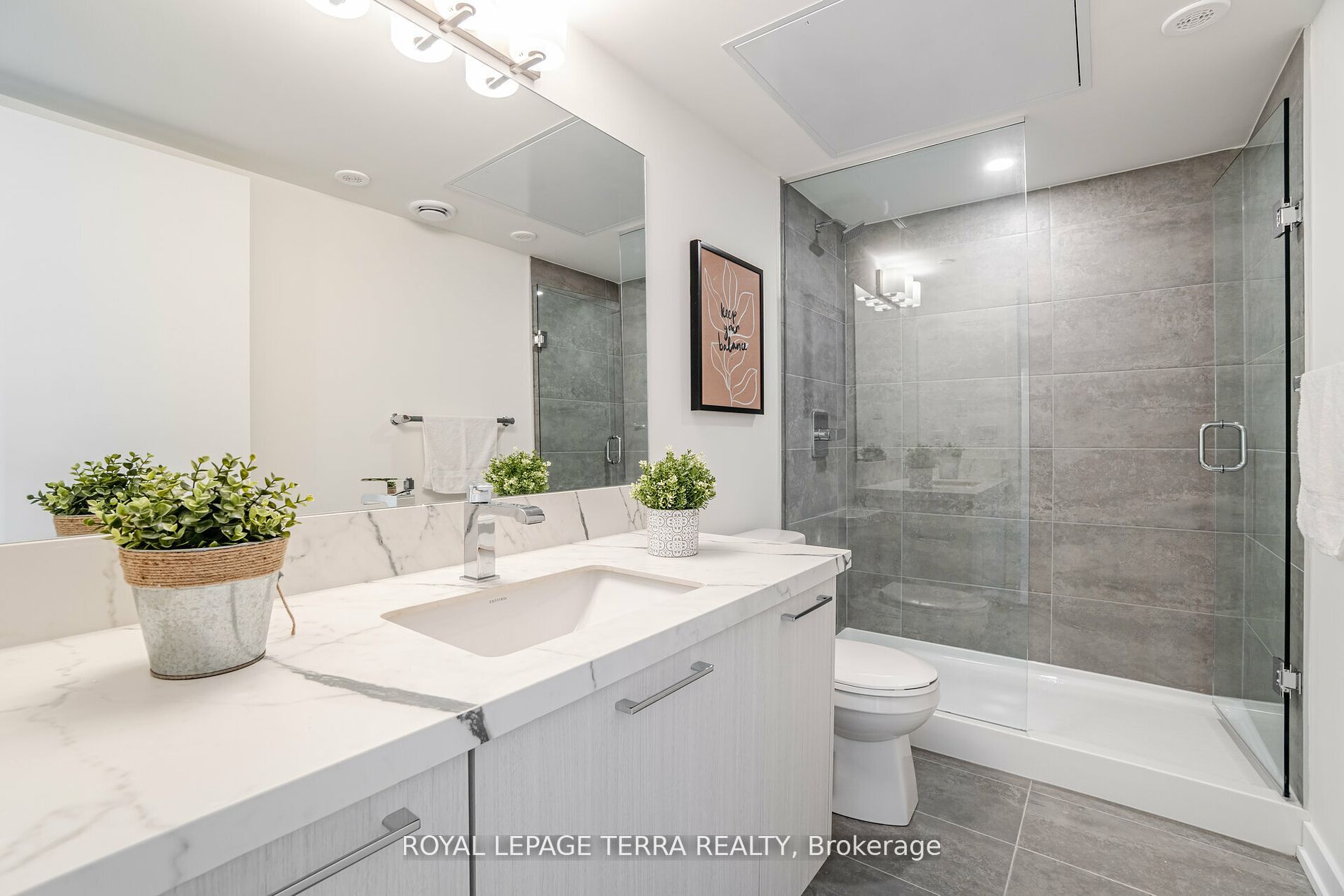 871 Sheppard Ave W, #28