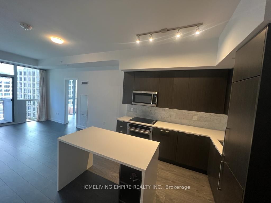 38 Iannuzzi St, #720