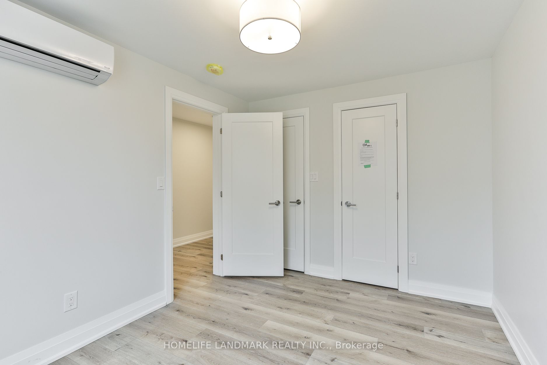 697 Eglinton Avenue W, #105