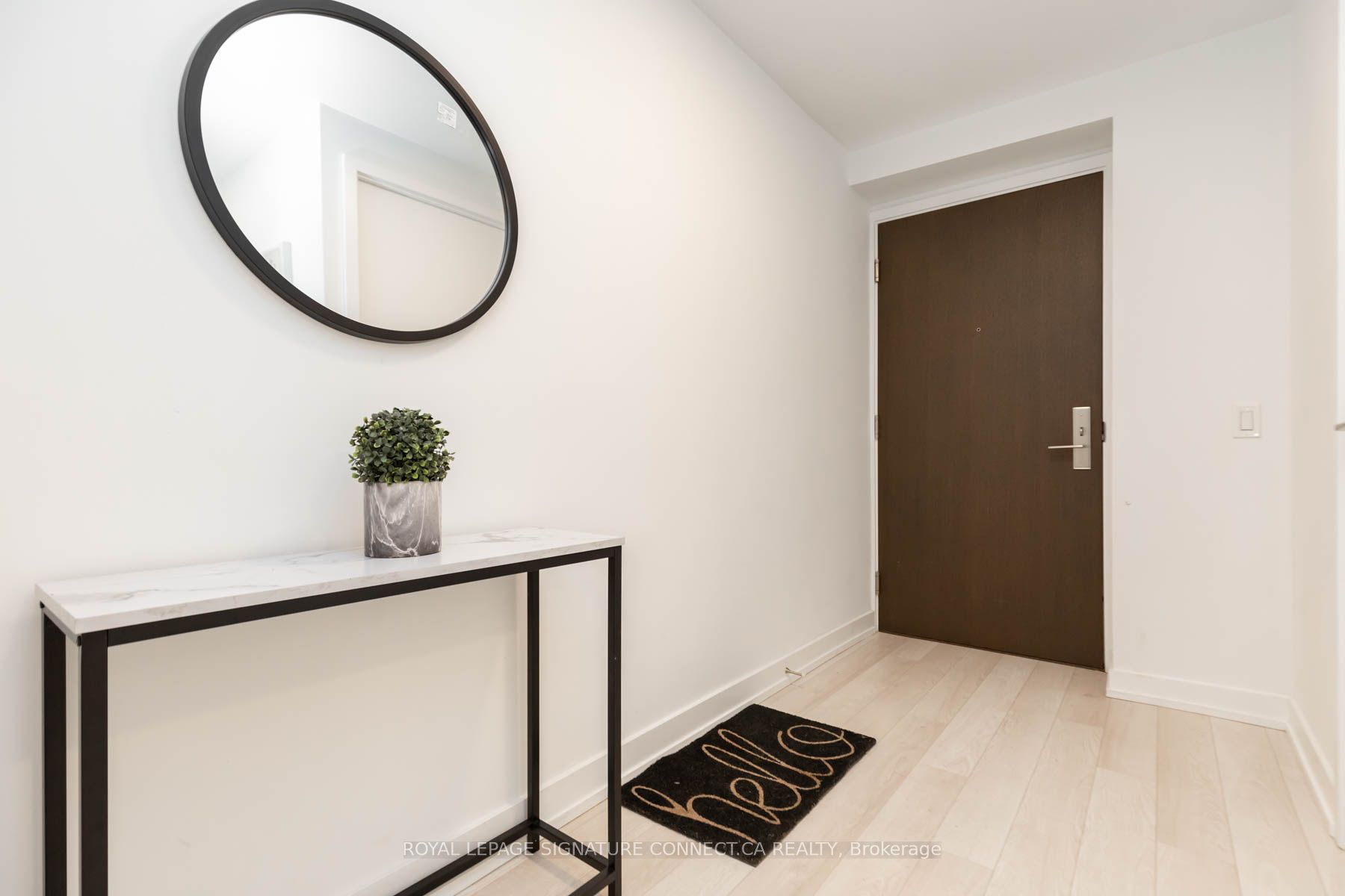 39 Roehampton Avenue, #1101