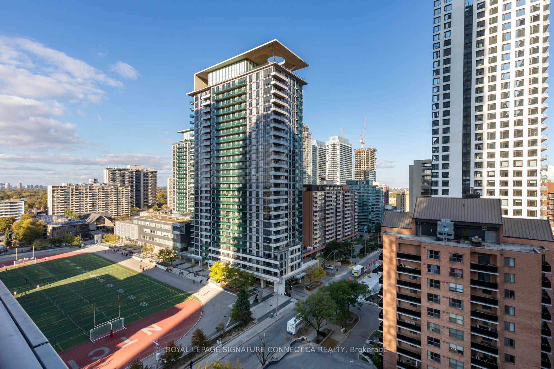 39 Roehampton Avenue, #1101