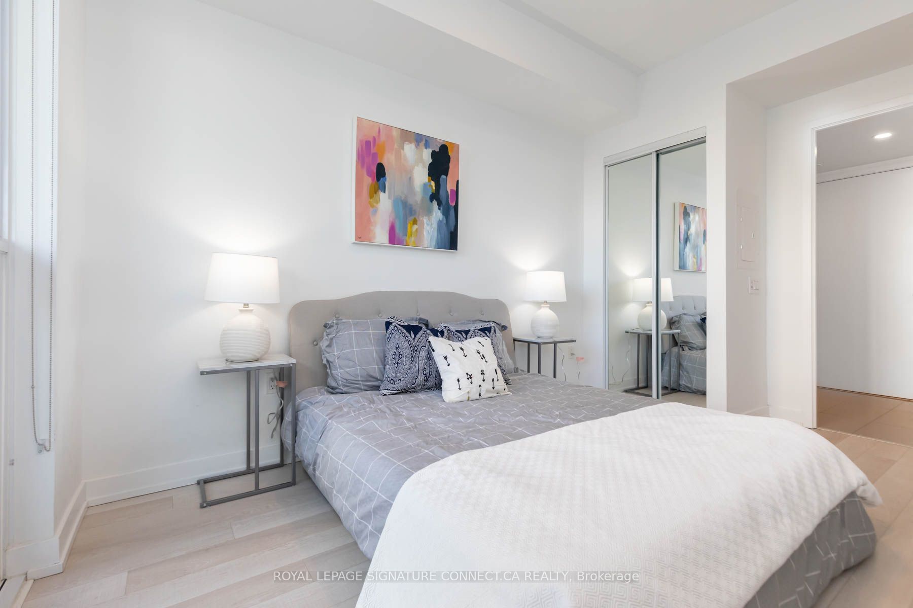 39 Roehampton Avenue, #1101