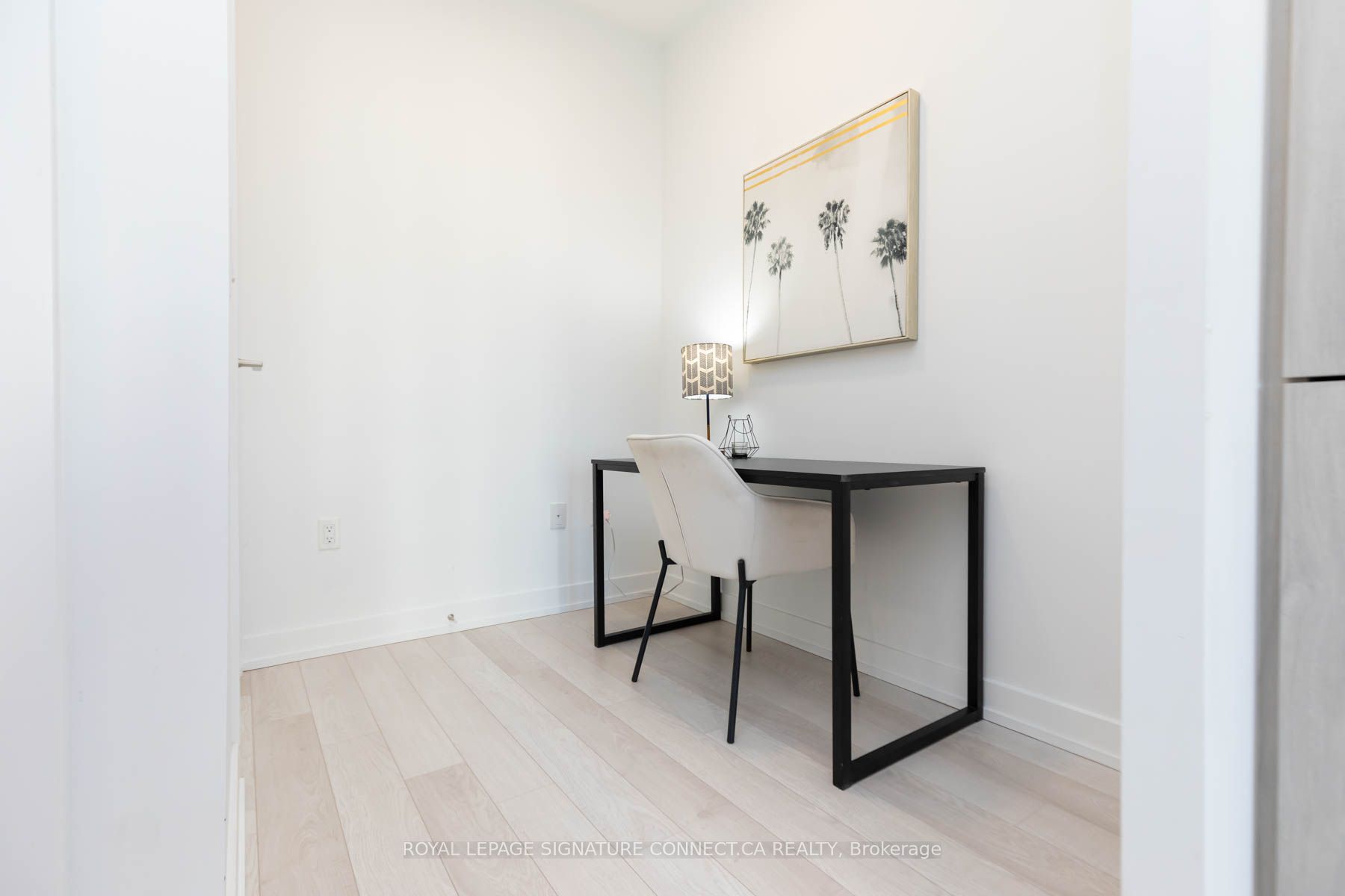 39 Roehampton Avenue, #1101