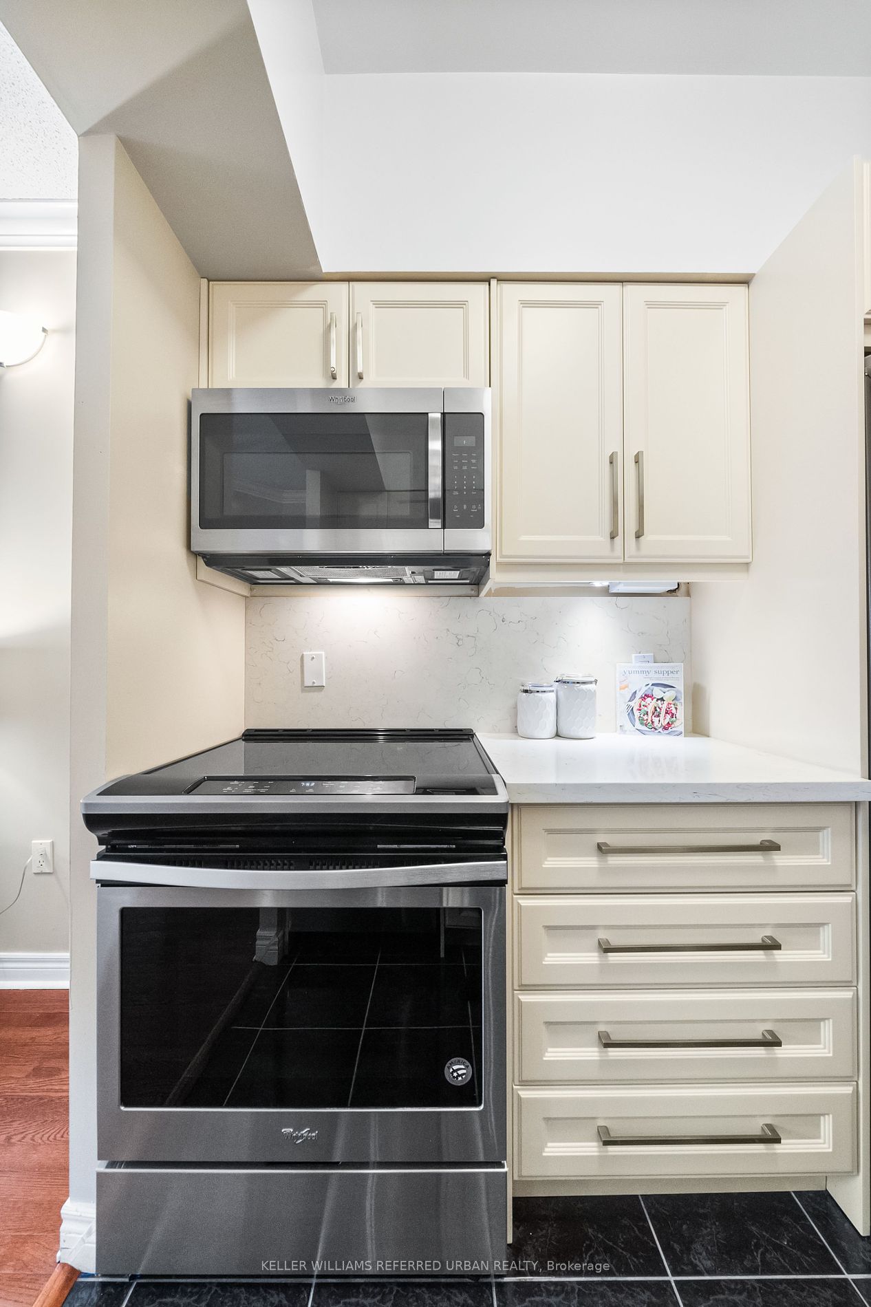 2 Edith Drive, #207