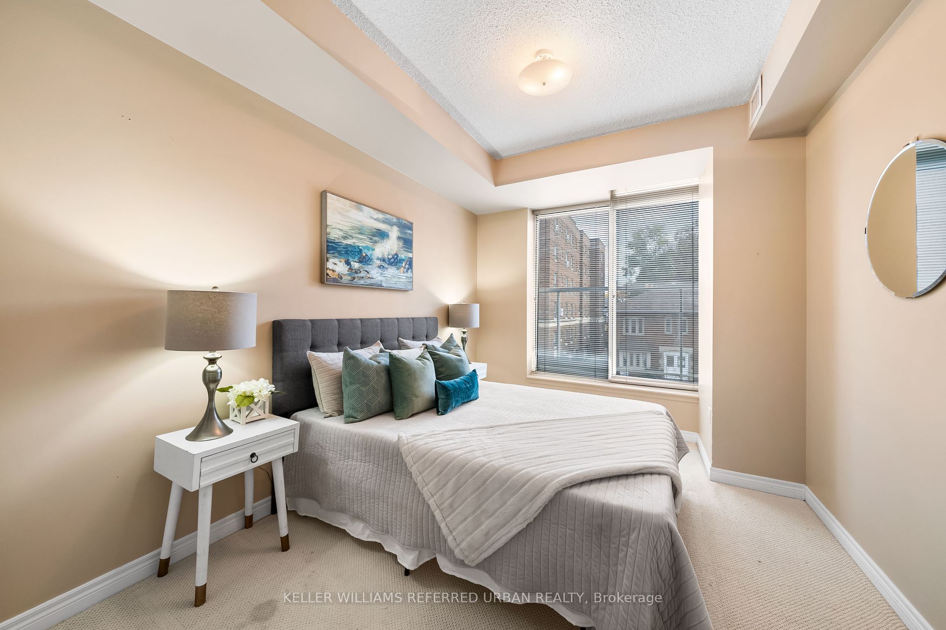 2 Edith Drive, #207