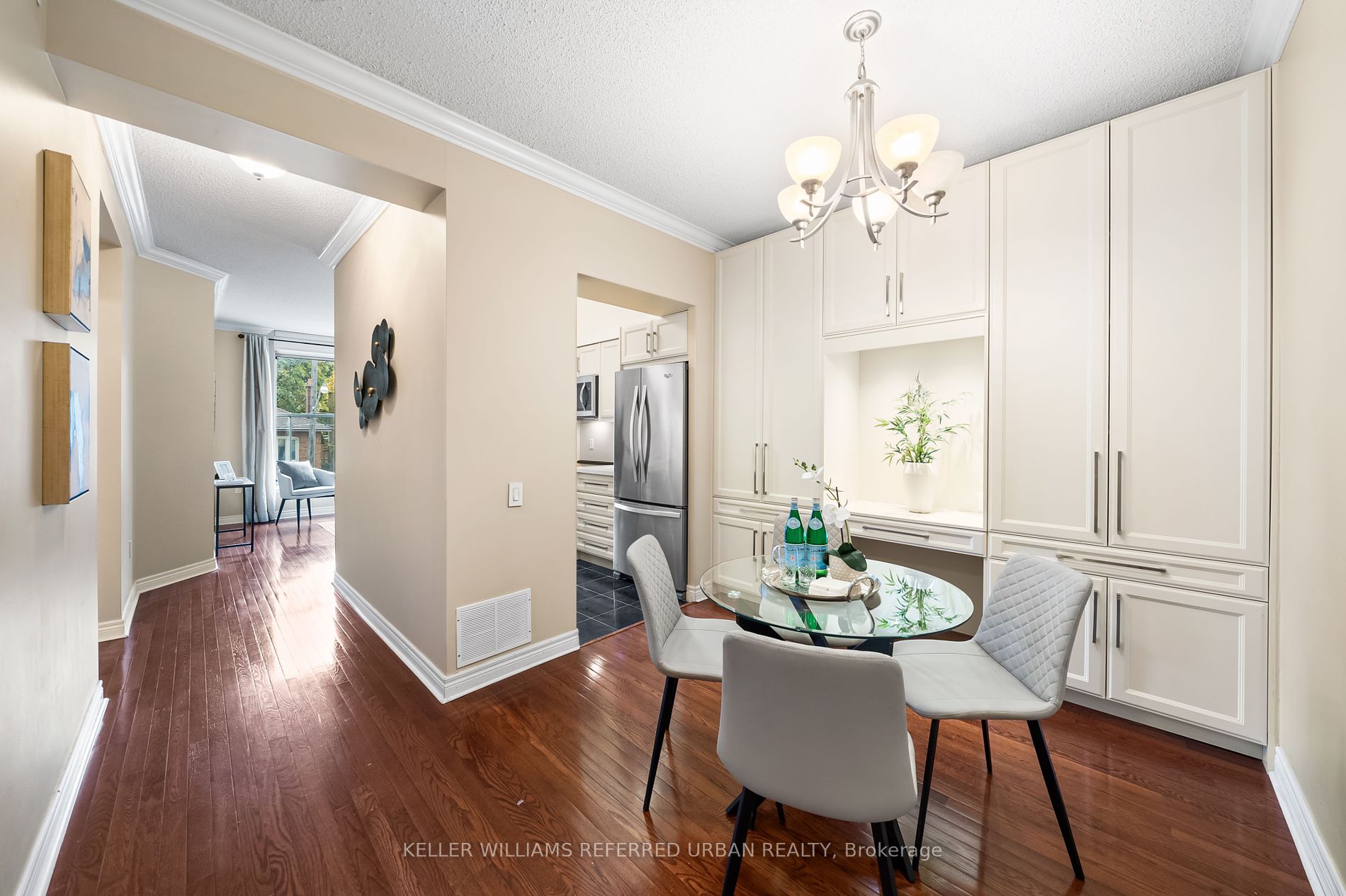2 Edith Drive, #207