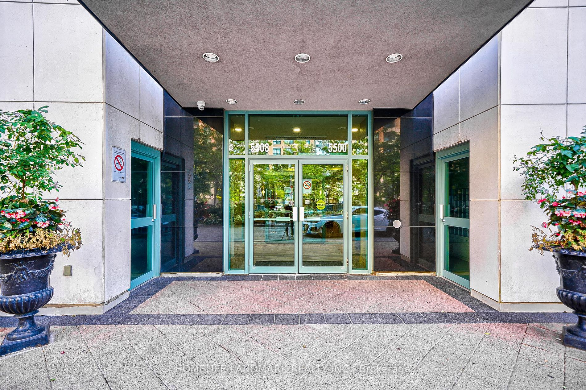 5508 Yonge St, #505