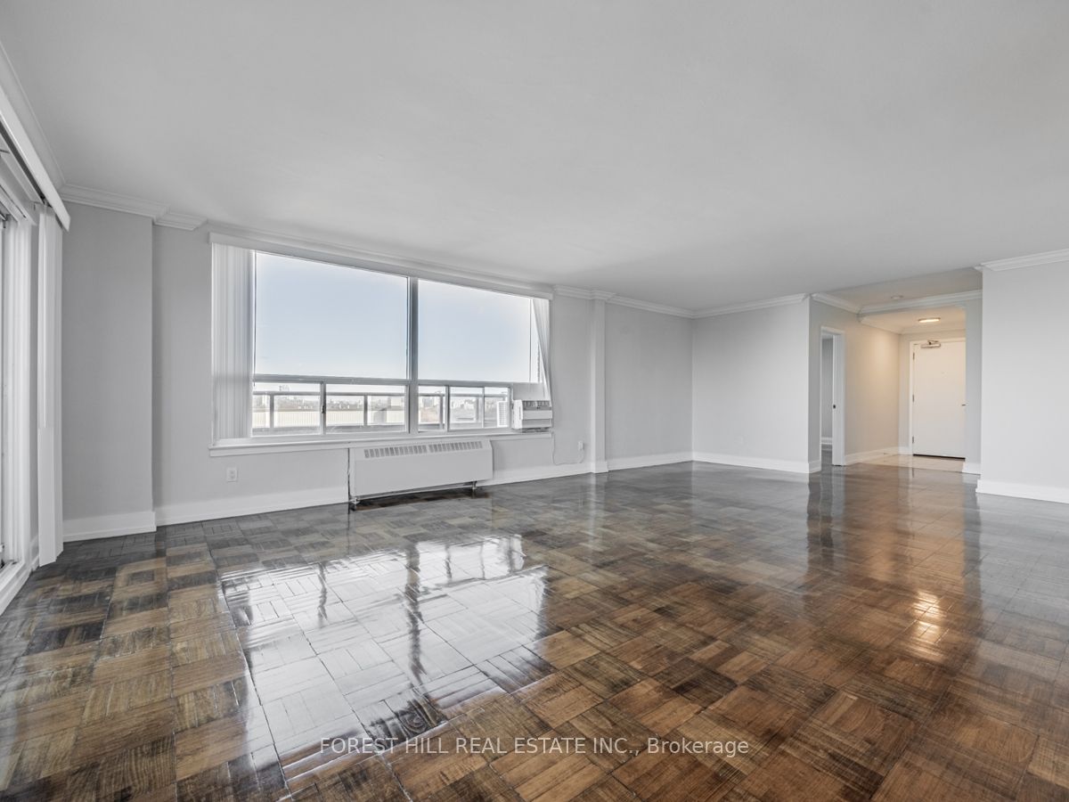 780 Eglinton Ave W, #603