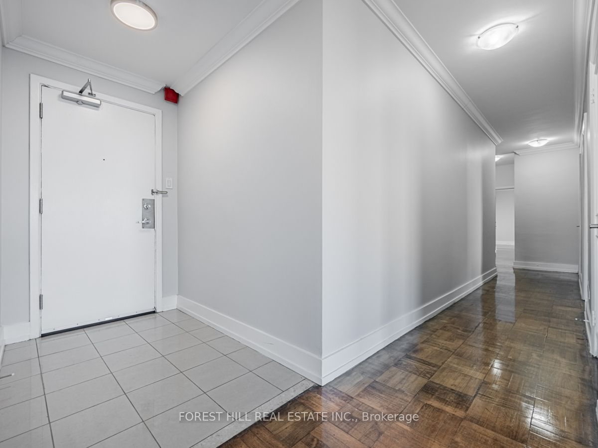 780 Eglinton Ave W, #603