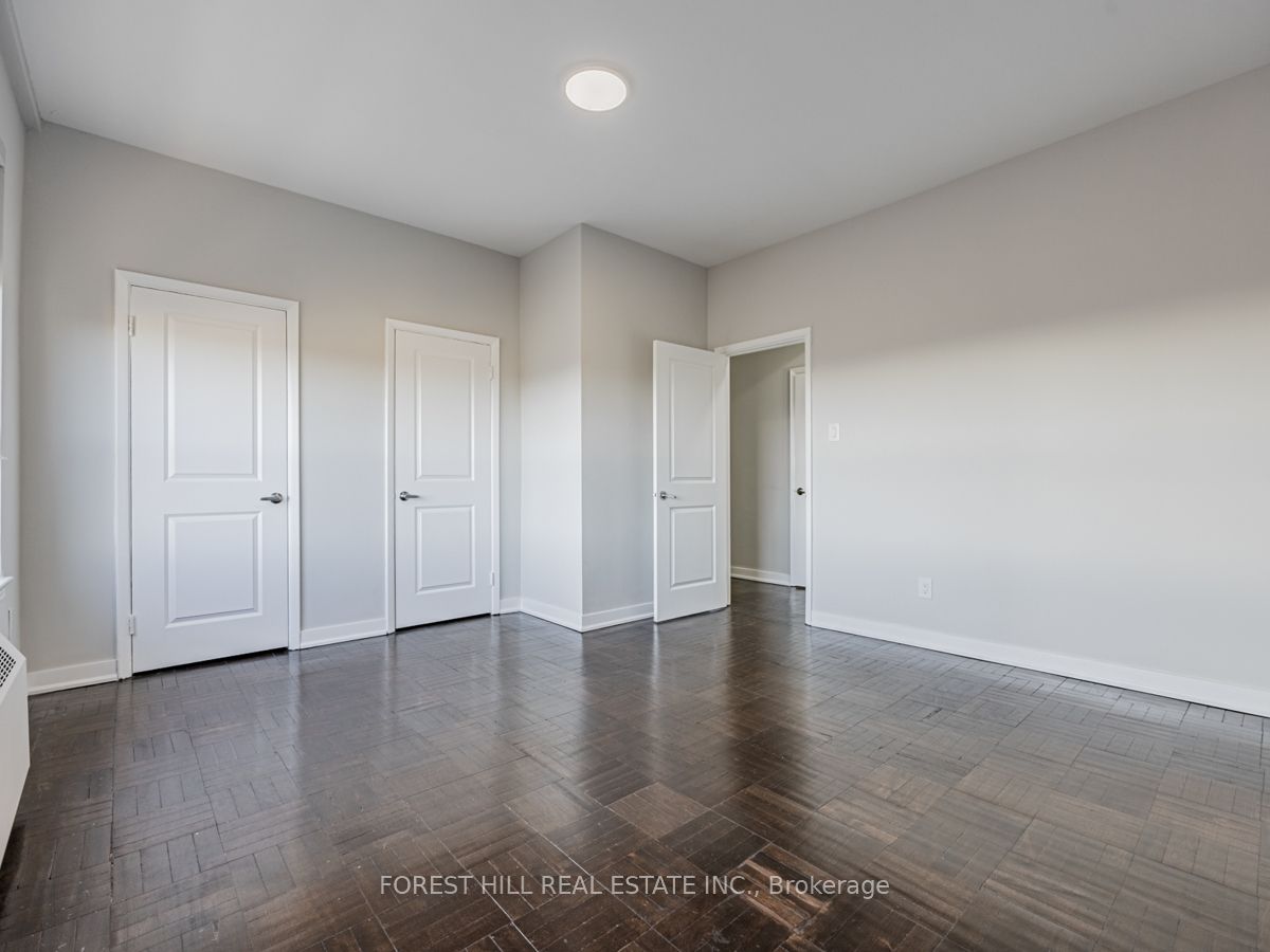 780 Eglinton Ave W, #606
