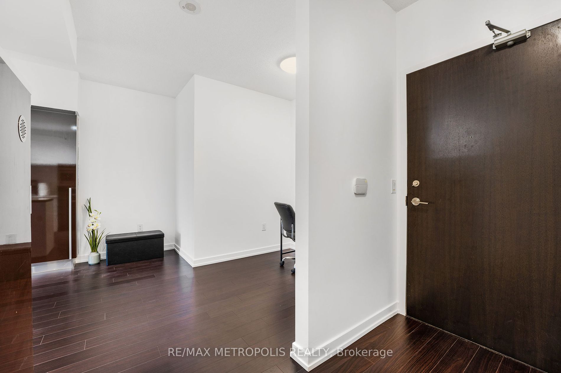 38 Dan Leckie Way, #1909