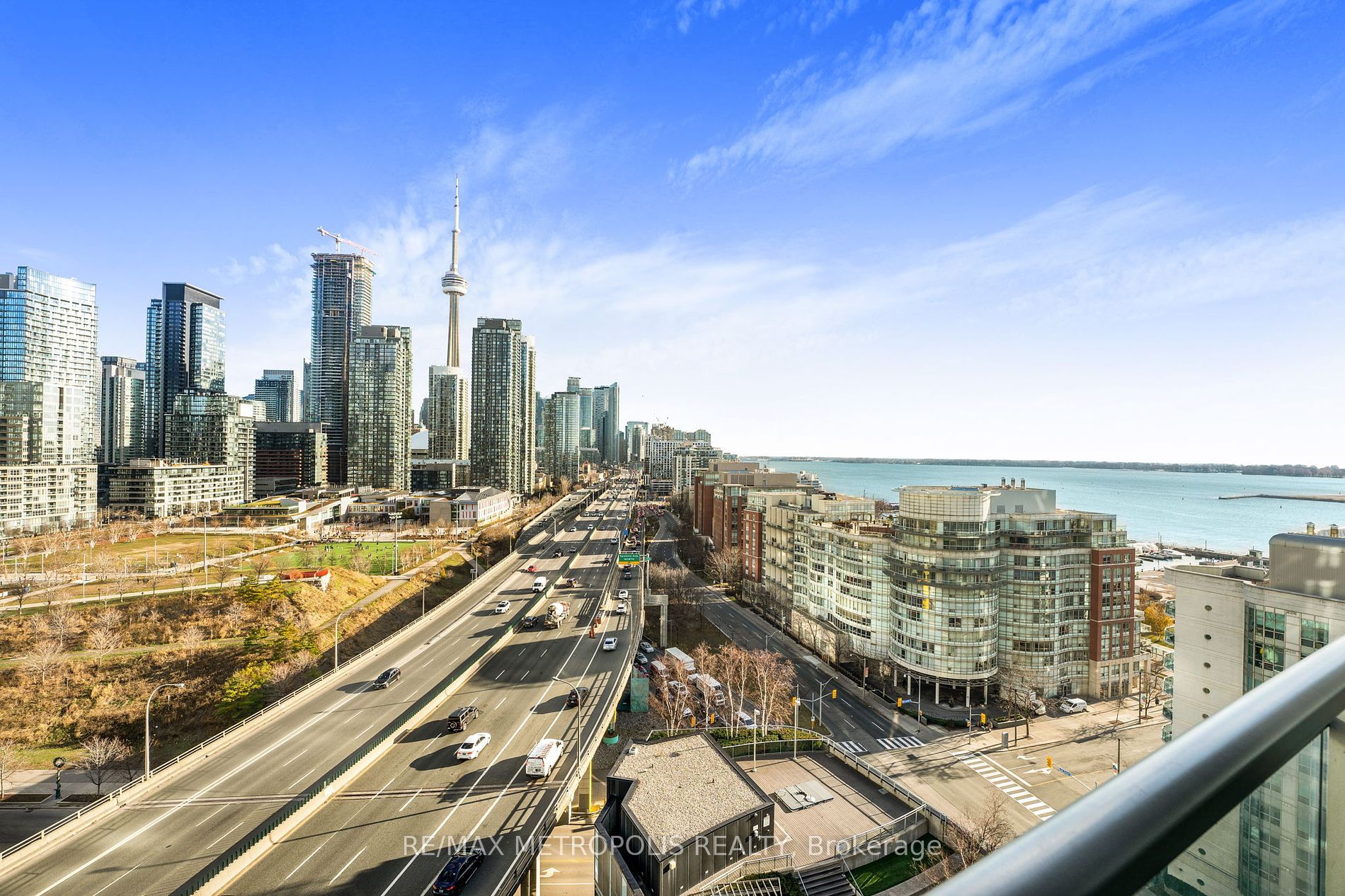 38 Dan Leckie Way, #1909