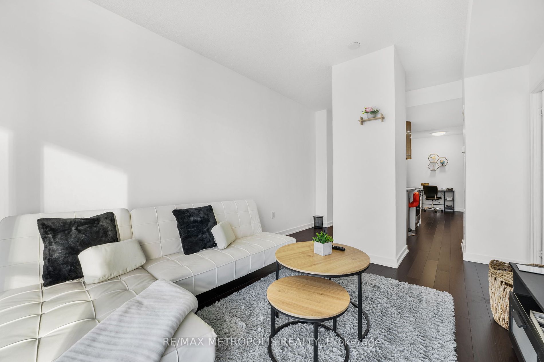 38 Dan Leckie Way, #1909